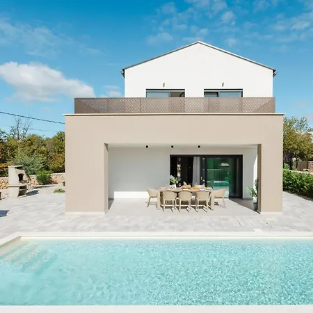 Feriehus In With Wifi Dobrinj