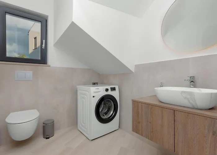 度假居 In With Wifi Dobrinj